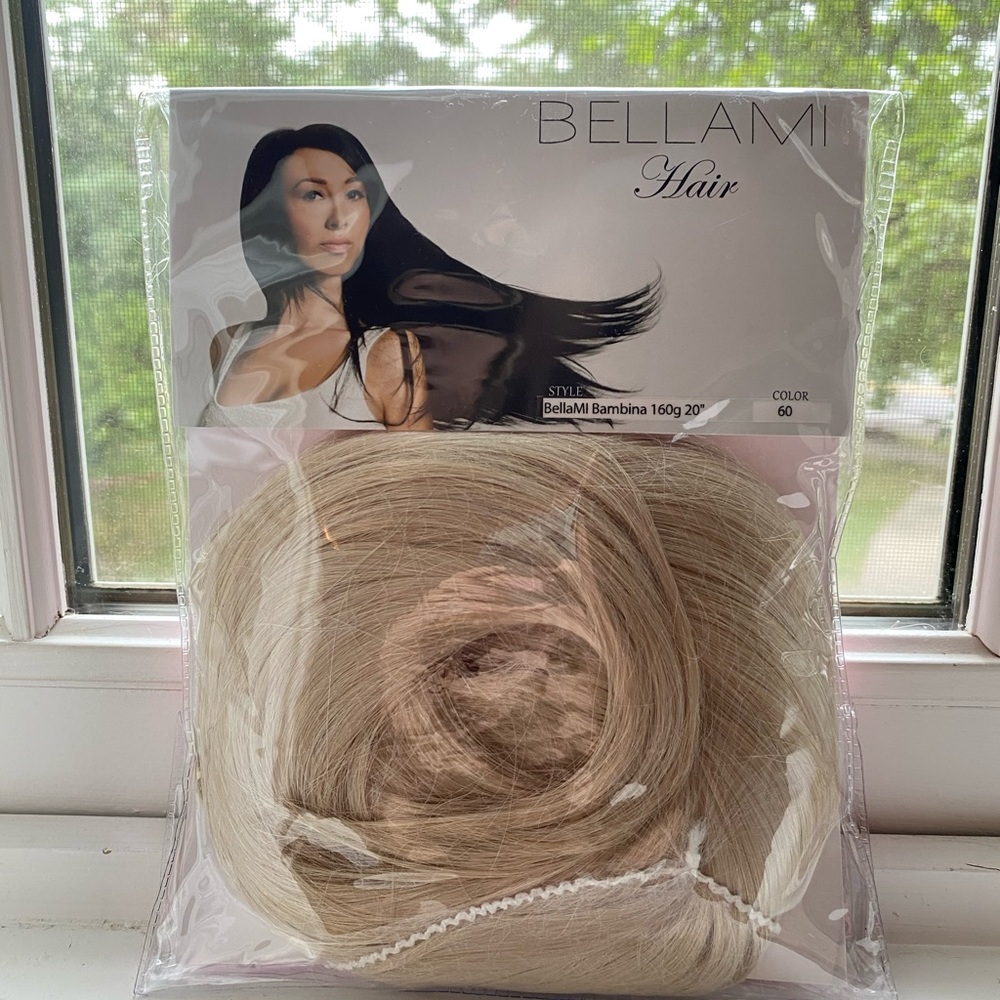 BELLAMI clip in hair extensions - Ash Blonde 20”